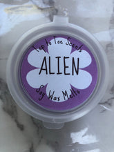 Load image into Gallery viewer, ALIEN Perfume Inspired Soy Wax melts